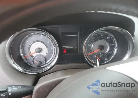 2016 Chrysler Town & Country Touring из США, поврежденный, VIN 2C4RC1BG3GR238035